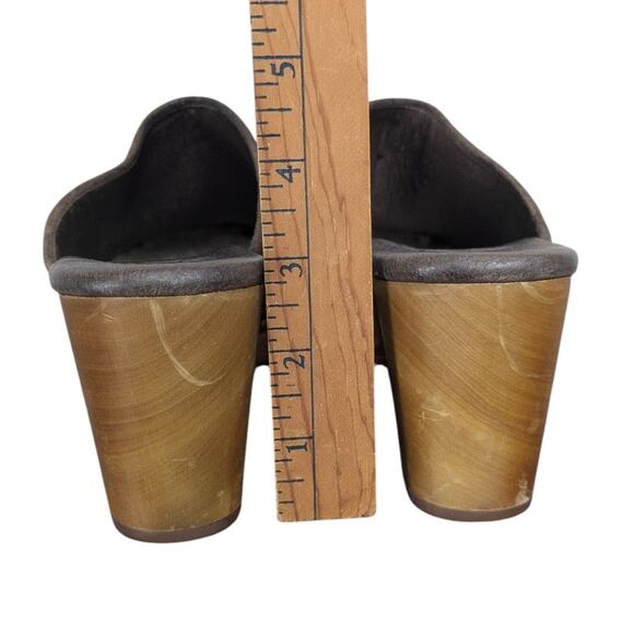 UGG Australia Abbie Clogs Mules Dark Brown Suede Wooden Platform 9 - Picture 11 of 11